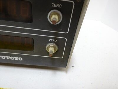 FOR PARTS MICROSCOPE POSITION MITUTOYO READOUT DISPLAY AS PICTURED AS IS #TC-2