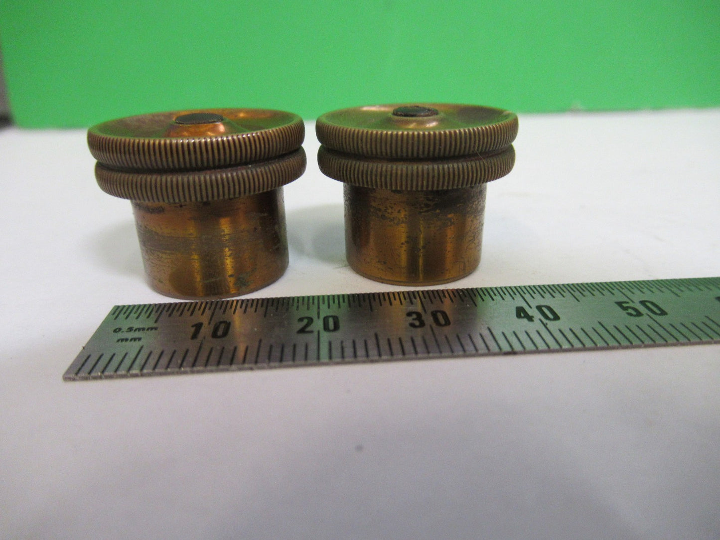 ANTIQUE BAUSCH LOMB BRASS KNOBS MICROADJUST MICROSCOPE PART AS PICTURED V1-A-17