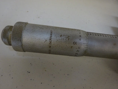 WILDER OPTO-METRIC TOOLS XY MICROMETER STAGE TABLE GERMANY AS IS #TC-1