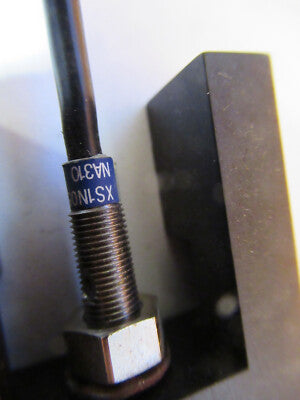 TELEMECANIQUE INDUCTIVE PROXIMITY SENSOR XS1N05 MOUNTED  AS PICTURED R5-A-52