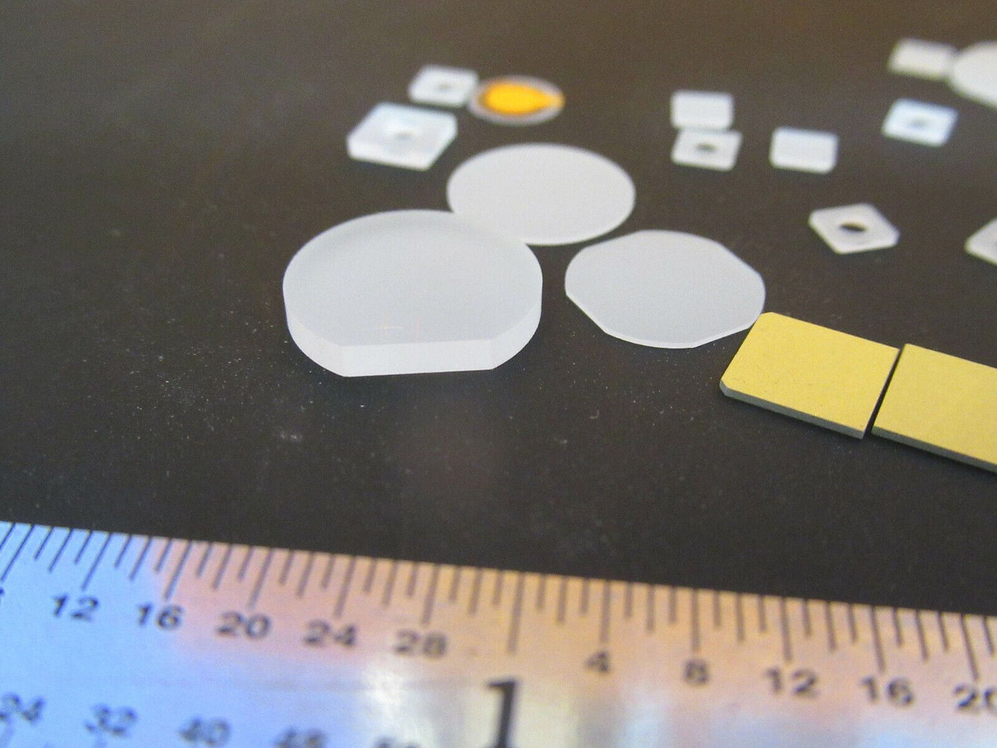LOT ASSORTED PIEZO QUARTZ PIEZOELECTRIC BLANKS ULTRASONIC SENSOR &FT-1-B-03