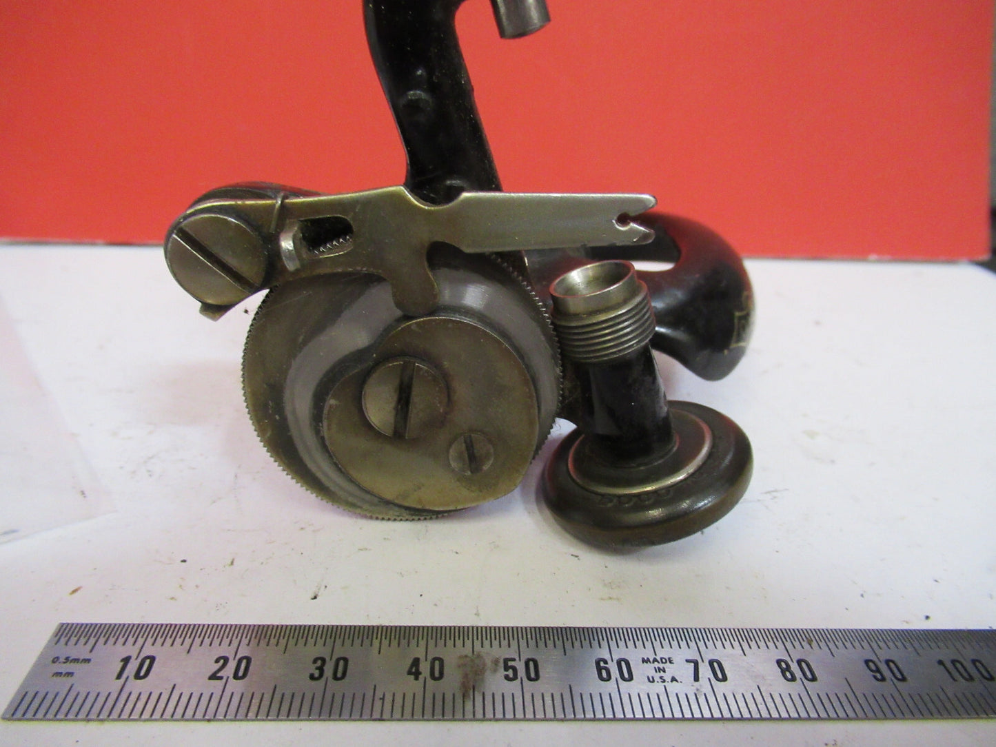 FOR PARTS OLD SINGER SEWING MACHINE MODEL PULLEY ASSEMBLY as picture &H9-B-69
