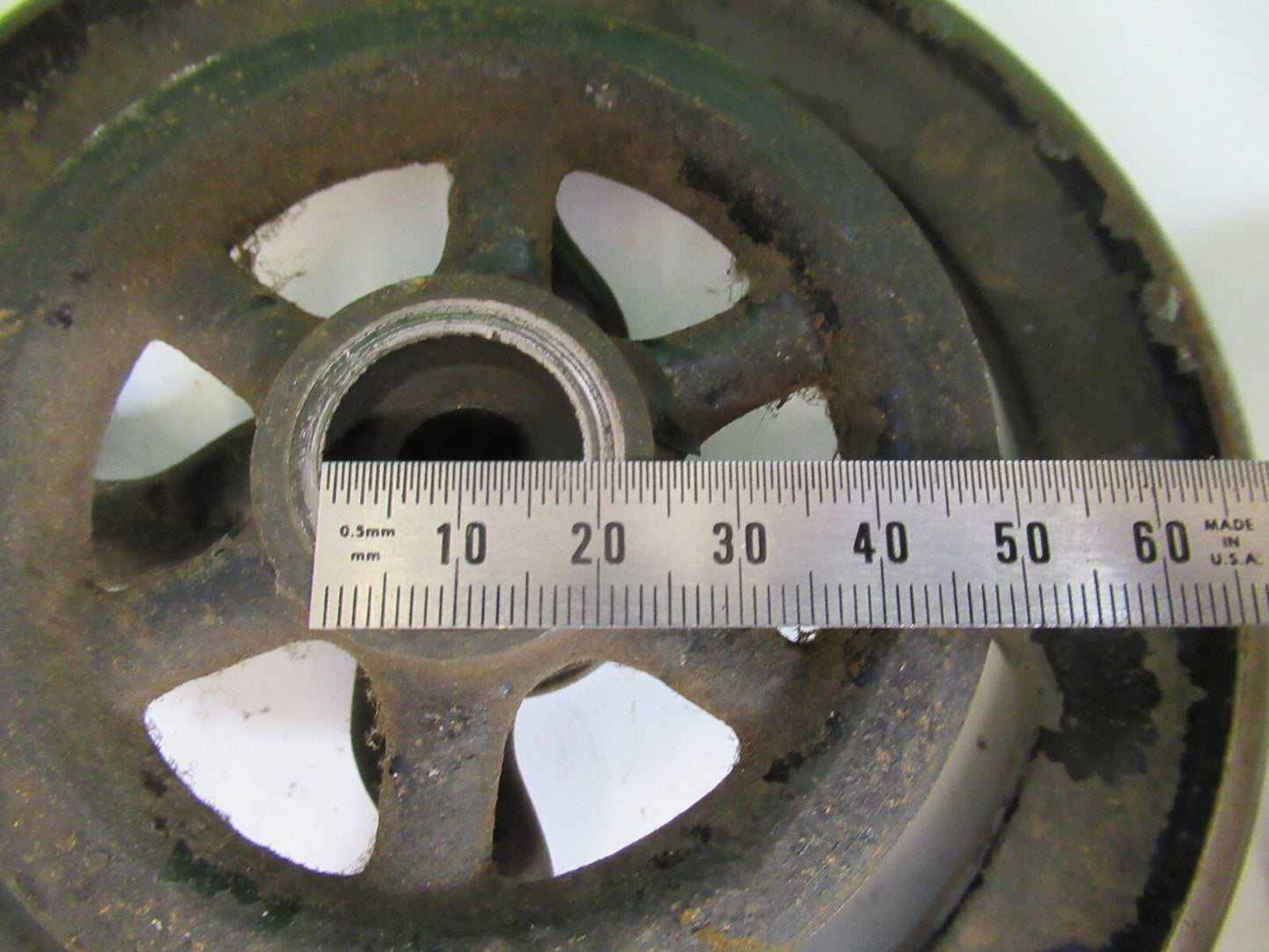 Singer Sewing Machine Flywheel Very Old 1890s