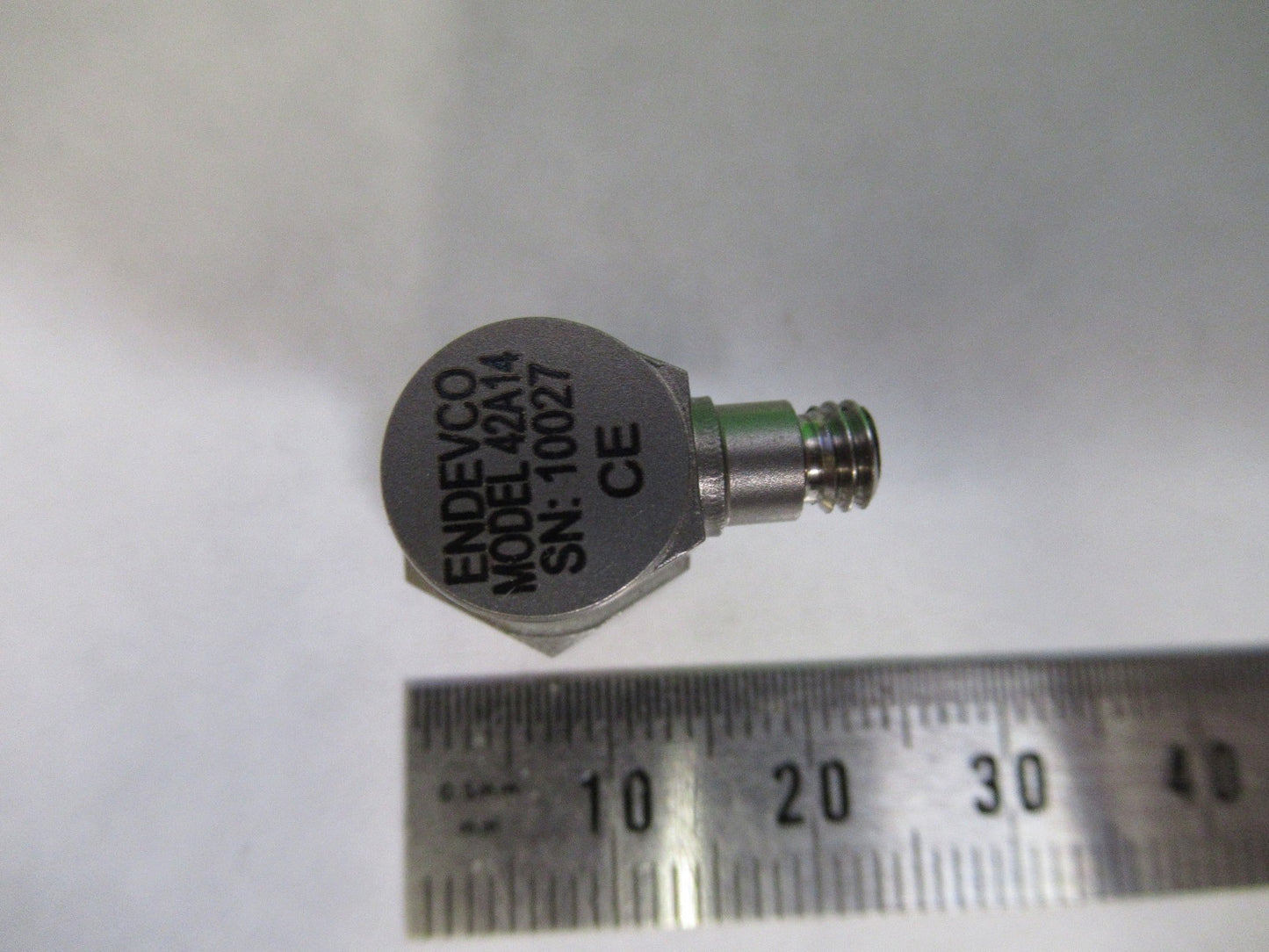 ENDEVCO 42A14 sense 25 mV/g ACCELEROMETER VIBRATION SENSOR AS PICTURED U8-A-17