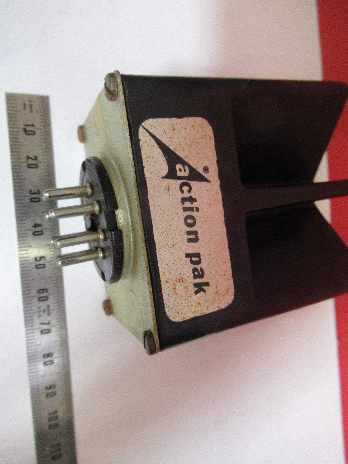Action Pak Pulser 3020-101 220V to 400V