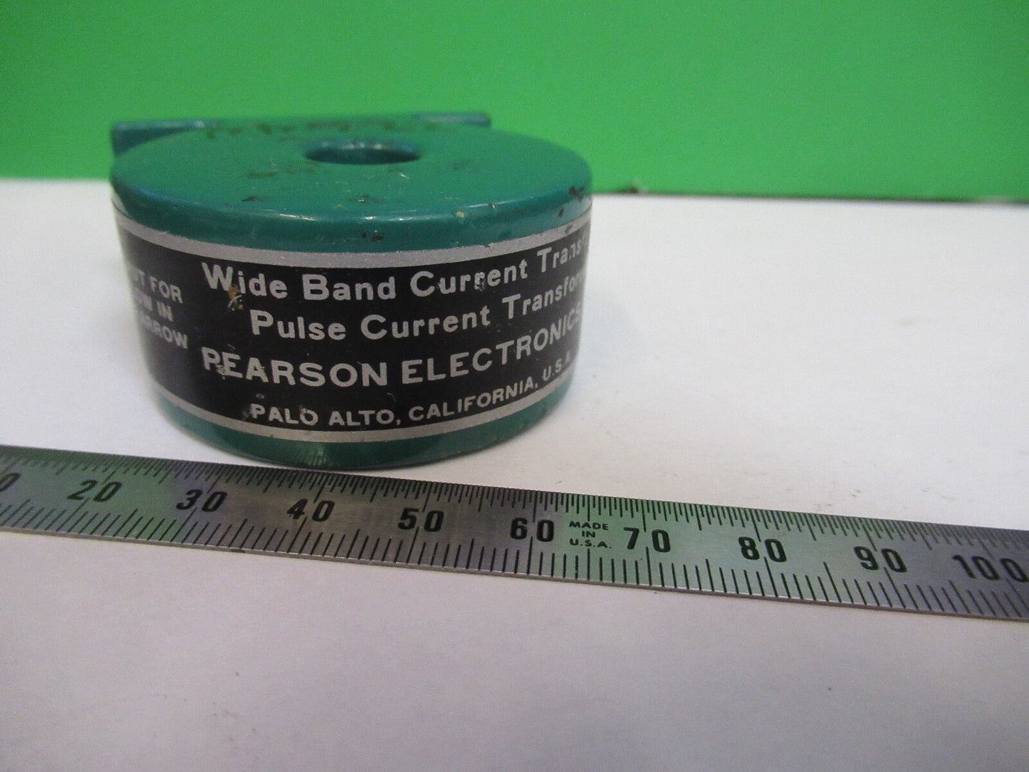 PEARSON ELECTRONICS EMI PRECISION CURRENT TRANSFORMER 410 AS PICTURED 18-FT-02