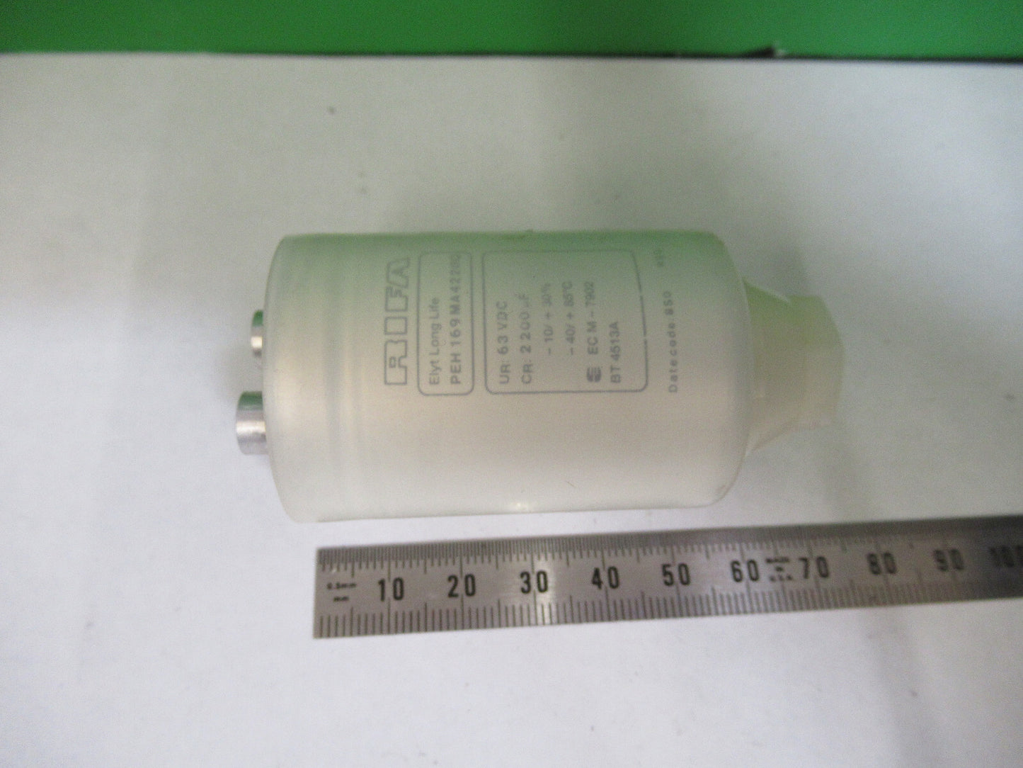 CAPACITOR HIGHLY STABLE RIFA 63V 2200um AS PICTURED &H3-B-37