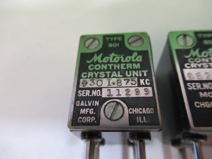 ANTIQUE MOTOROLA QUARTZ CRYSTAL FREQUENCY CONTROL RADIO AS PICTURED T6-B-40