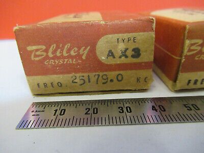 BLILEY ELECTRIC AX3 QUARTZ CRYSTALS PAIR ORIGINAL BOX RADIO AS PICTURED &B2-A-40