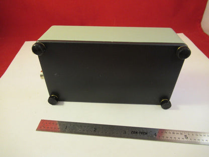 BRUEL KJAER WB 1372 BESCHLEUNIGUNGSMESSER BATTERIE STROMVERSORGUNG ICP DELTATRON #W6-FT-A