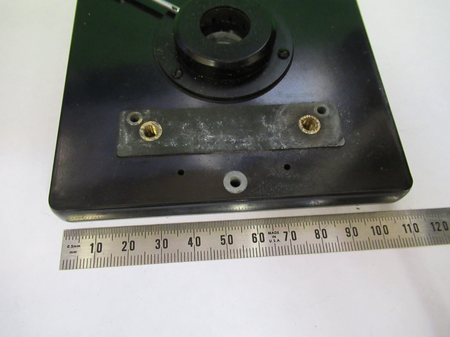 UNITRON JAPAN STAGE TABLE WITH IRIS MICROSCOPE PART AS PICTURED X2-A-72