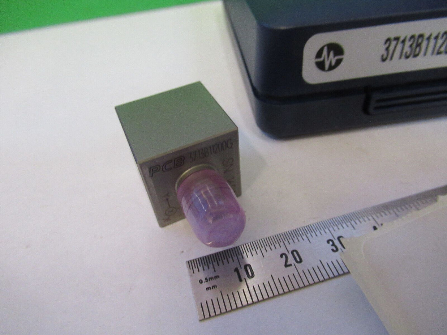 PCB PIEZOTRONICS 3713B11200G DC ACCELEROMETER TRIAXIAL AS PICTURED #Z6-A-69