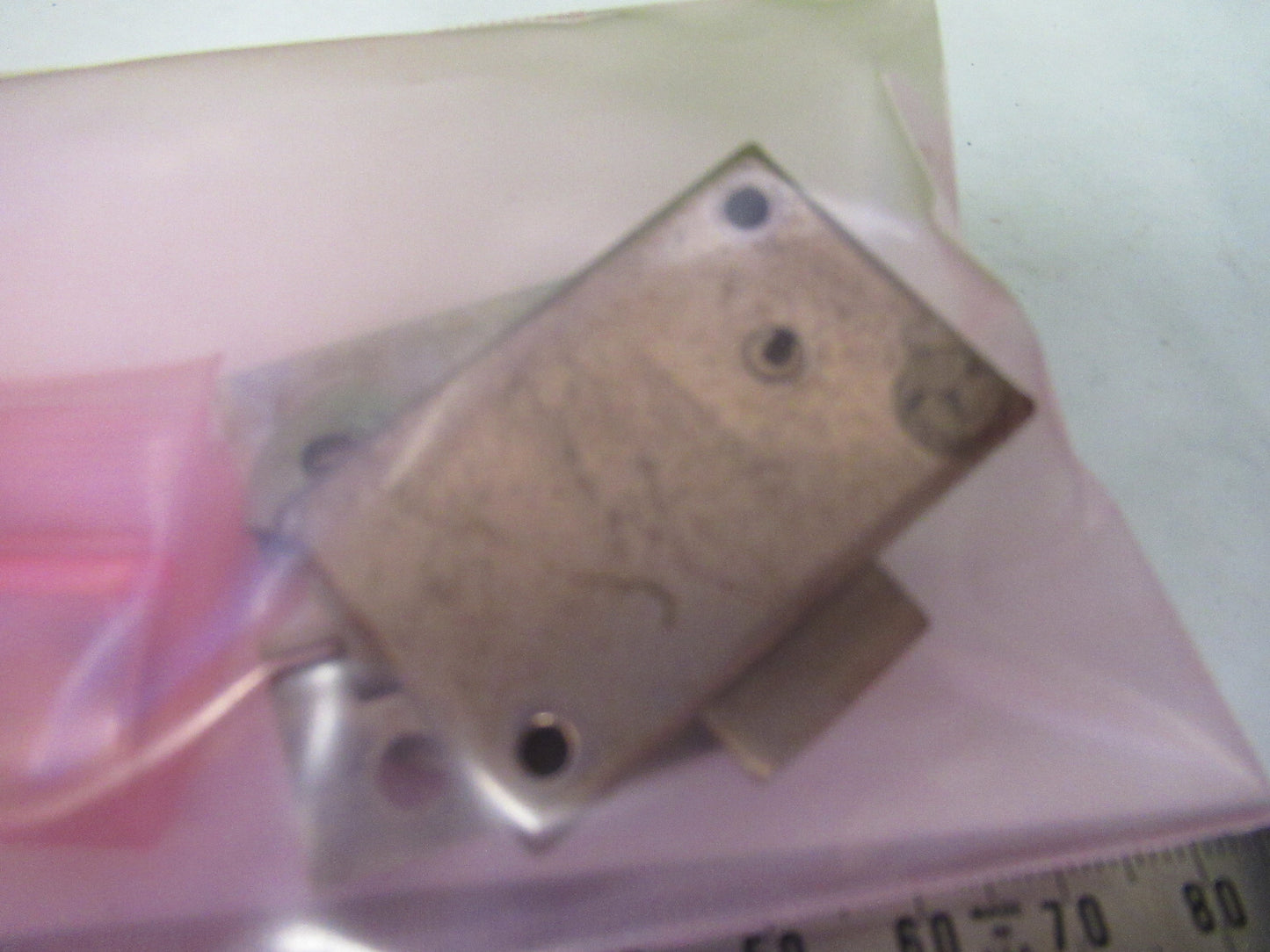 BAUSCH LOMB LOCK + HINGES WITHOUT KEY MICROSCOPE PART AS PICTURED S1-B-79