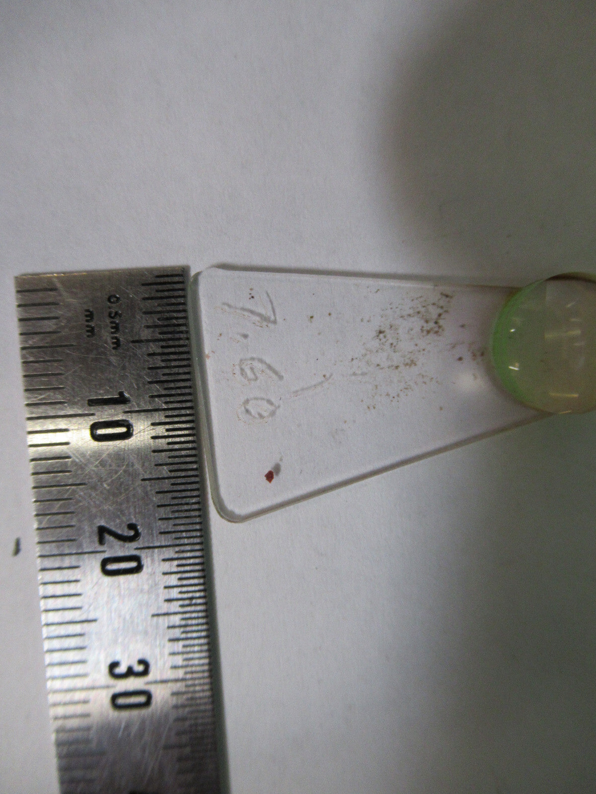 OPTICAL  WEIRD LENS PLANO CONVEX TOOL GLASS OPTICS AS PICTURED S4-B-14
