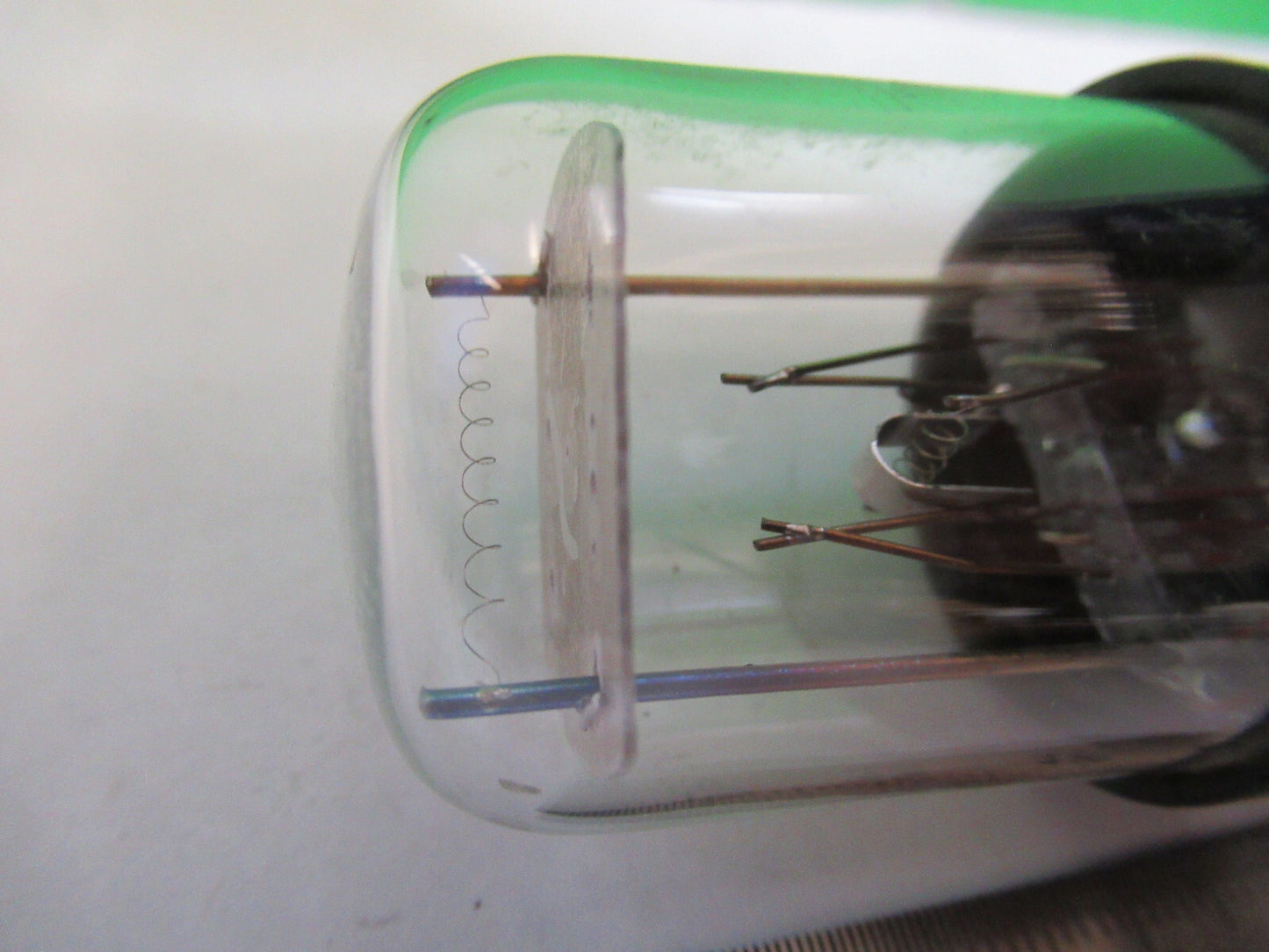 SHELDON DUAL FILAMENT RELAY VACUUM TUBE AS PICTURED &12-DT-E2