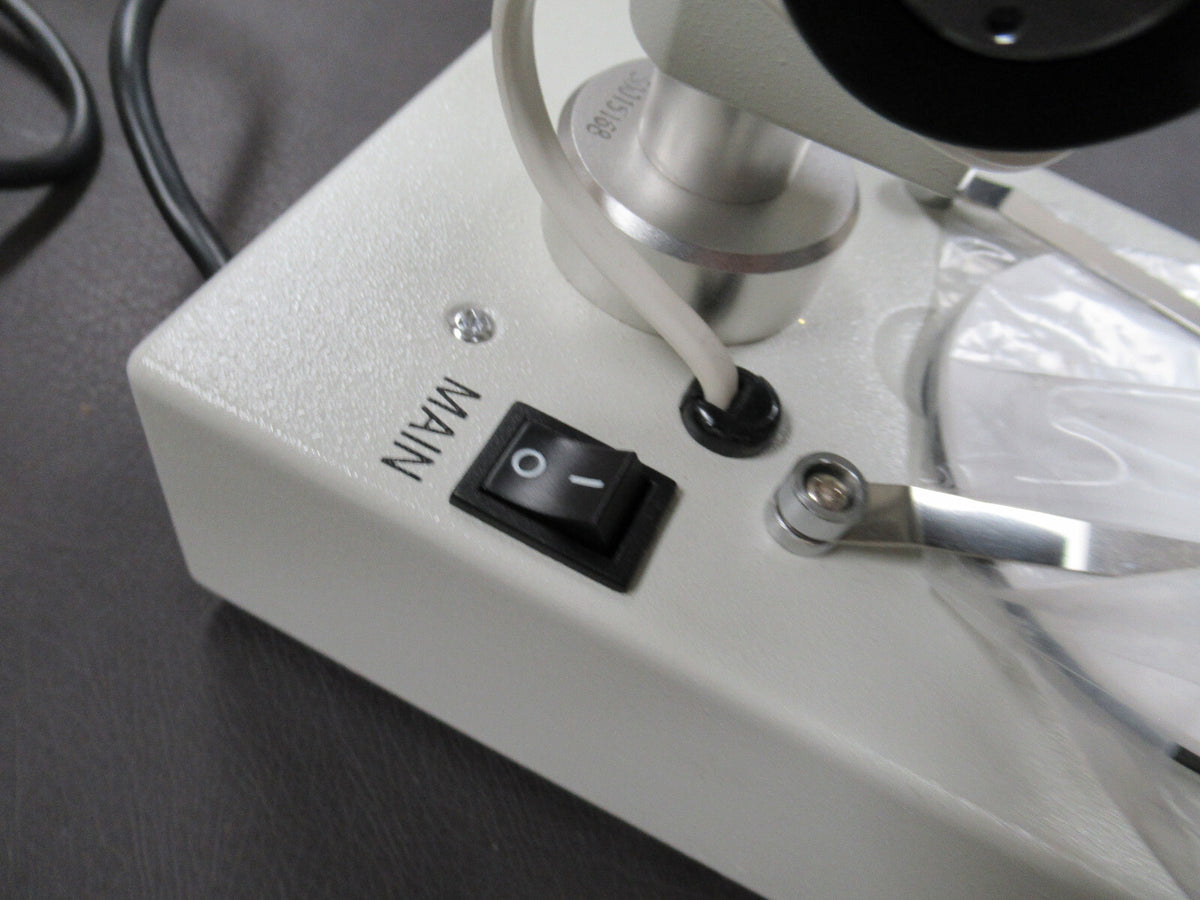 NATIONAL STEREO MICROSCOPE GOOD CONDITION  BOTH LAMPS WORK AS PICTURED TC-3