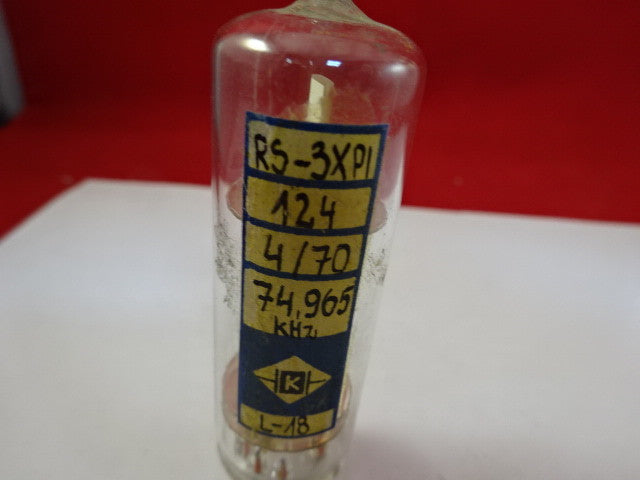 K 74.965 kHz QUARTZ RADIO CRYSTAL GLASS PACKAGE FREQUENCY CONTROL &R7-FT-97