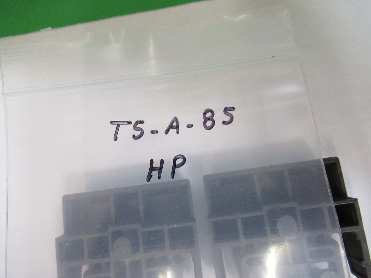 LOT LEGS HP HEWLETT PACKARD INSTRUMENT FEET AS PICTURED T5-A-85