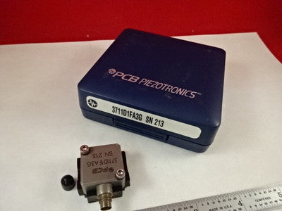 BESCHLEUNIGUNGSMESSER PCB PIEZOTRONICS 3711D1FA3G SENSOR VIBRATIONSKALIBRIERUNG B#F1-E-04