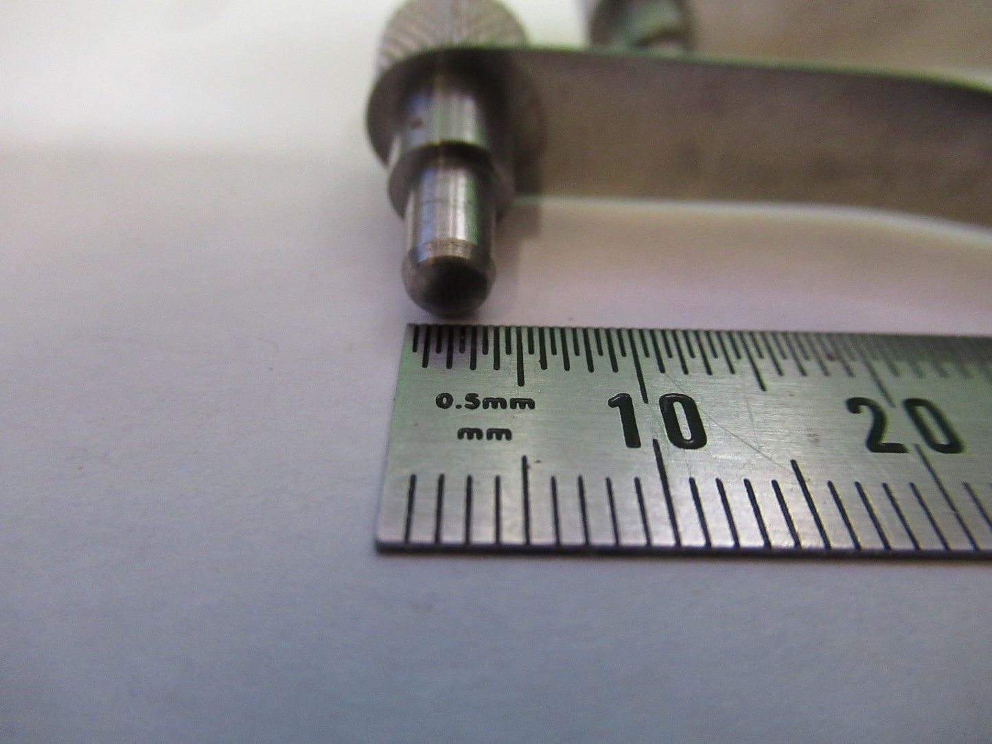 BAUSCH LOMB PAIR CLIPS STAGE MICROSCOPE PART AS PICTURED  T3-B-46