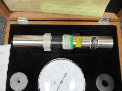 BRUEL KJAER 4220 PISTONPHONE MICROPHONE PRESSURE CALIBRATION AS PICTURED #LOB