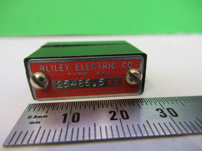 VINTAGE WWII BLILEY QUARTZ CRYSTAL AX2 25486.5 KC FREQUENCY RADIO AMATEUR S1-B31