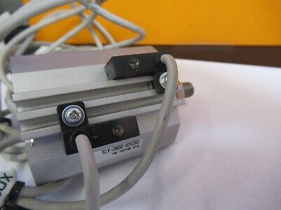 SMC AIR PNEUMATIC CONTROL CDQ2A20-25DMZ CYLINDER AS PICTURED &27-B-02