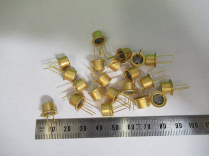 KVG SPACE SWEPT MHz RESONATOR QUARTZ FREQUENCY CONTROL AS PICTURED T5-A-104