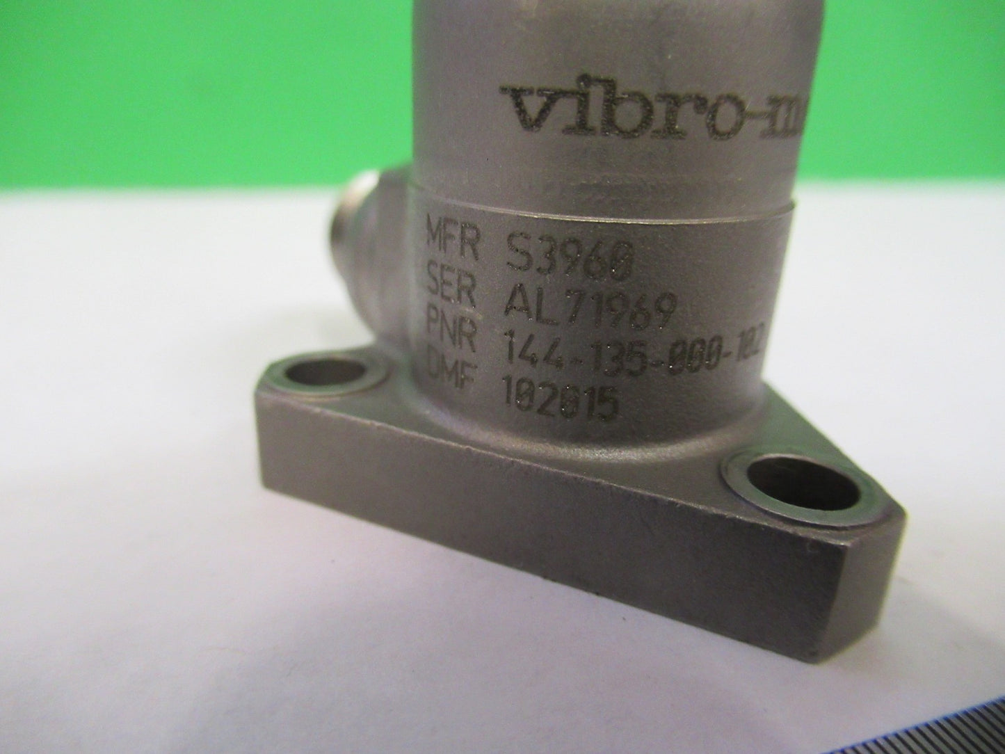 ACCELEROMETER NSN 6680-01-561-6097 AIRCRAFT VIBRO-METER 144-135-000-102 U8-A-106