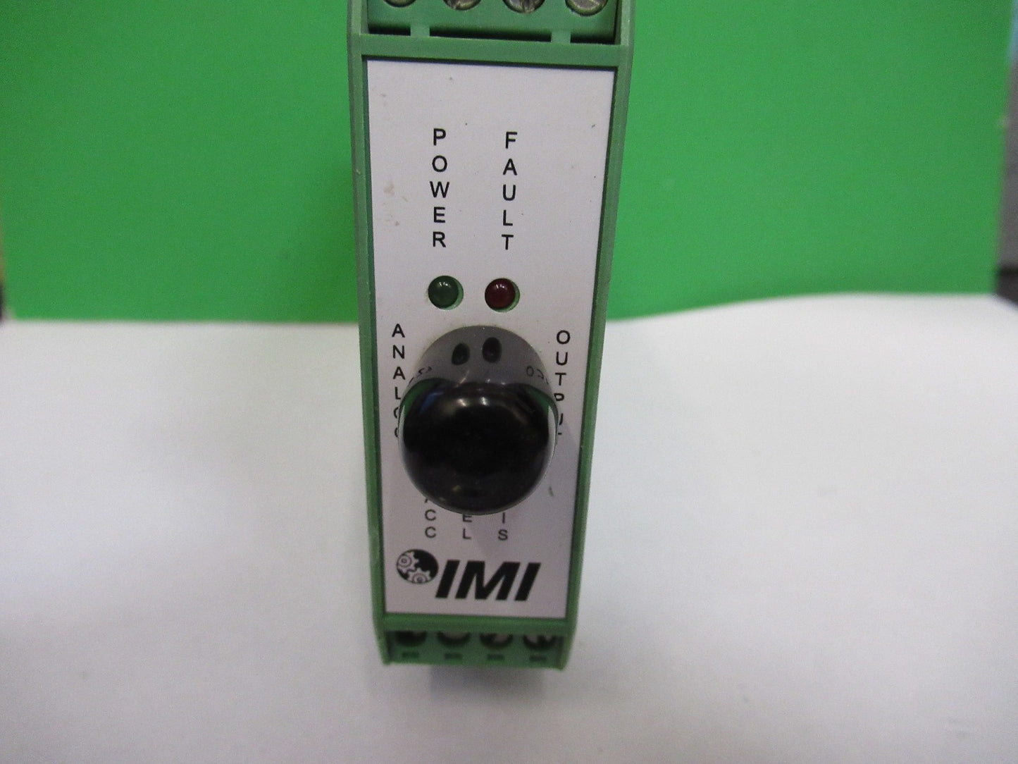 PCB PIEZOTRONICS 682A03 4-20 mA SIGNAL PLC for ACCELEROMETER AS PIC V3-A-47