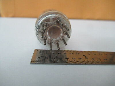Rare Quartz Crystal Resonator Frequency 3 MHz Bliley Electric Co. BG71A Glass Package