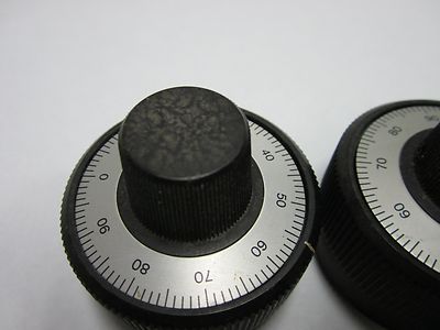 MICROSCOPE PART PAIR KNOBS ZEISS GERMANY BIN#R1-13