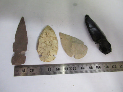 LOT STONE & OBSIDIAN ARROW HEADS AS PICTURED W3-C-46