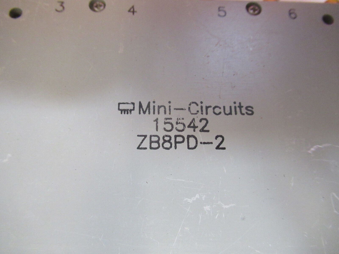 MINI CIRCUITS  ZB8PD-2  SPLITTER 8 POS DIVIDER SMA FREQUENCY AS PICTURED G4-A-16