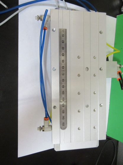 SMC JAPAN MXF20-100 PNEUMATIC AIR LINEAR ACTUATOR STAGE AS PICTURED &Q4-A-14