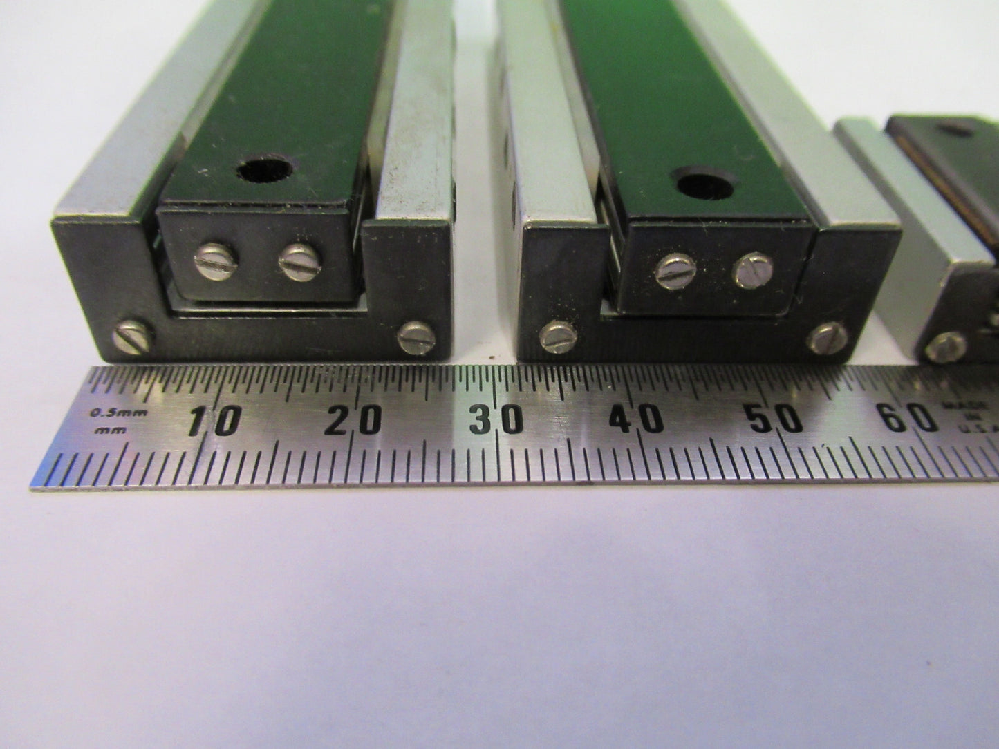 LOT 3 EA DELTRON POSITIONING LINEAR STAGE BALL BEARING AS PICTURED #P8-B-20