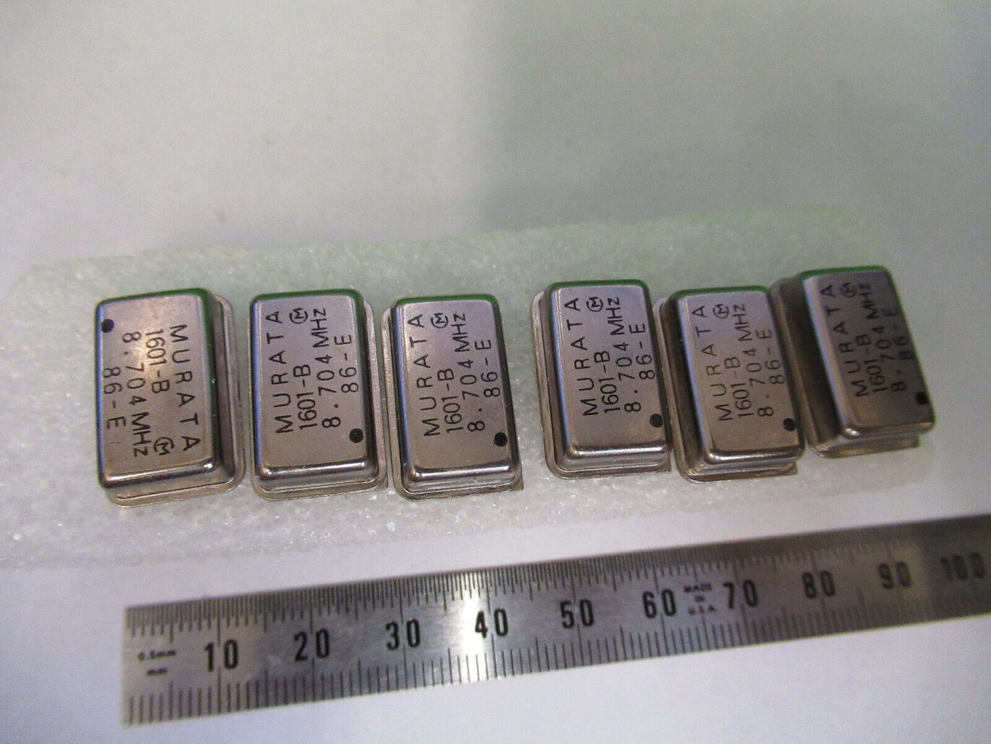 LOT 6 EA MURATA ELECTRONICS QUARTZ OSCILLATOR FREQUENCY 8.704 MHz G5-A-83