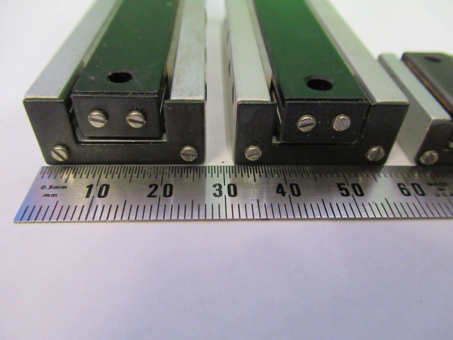 LOT 3 EA DELTRON POSITIONING LINEAR STAGE BALL BEARING AS PICTURED #P8-B-20