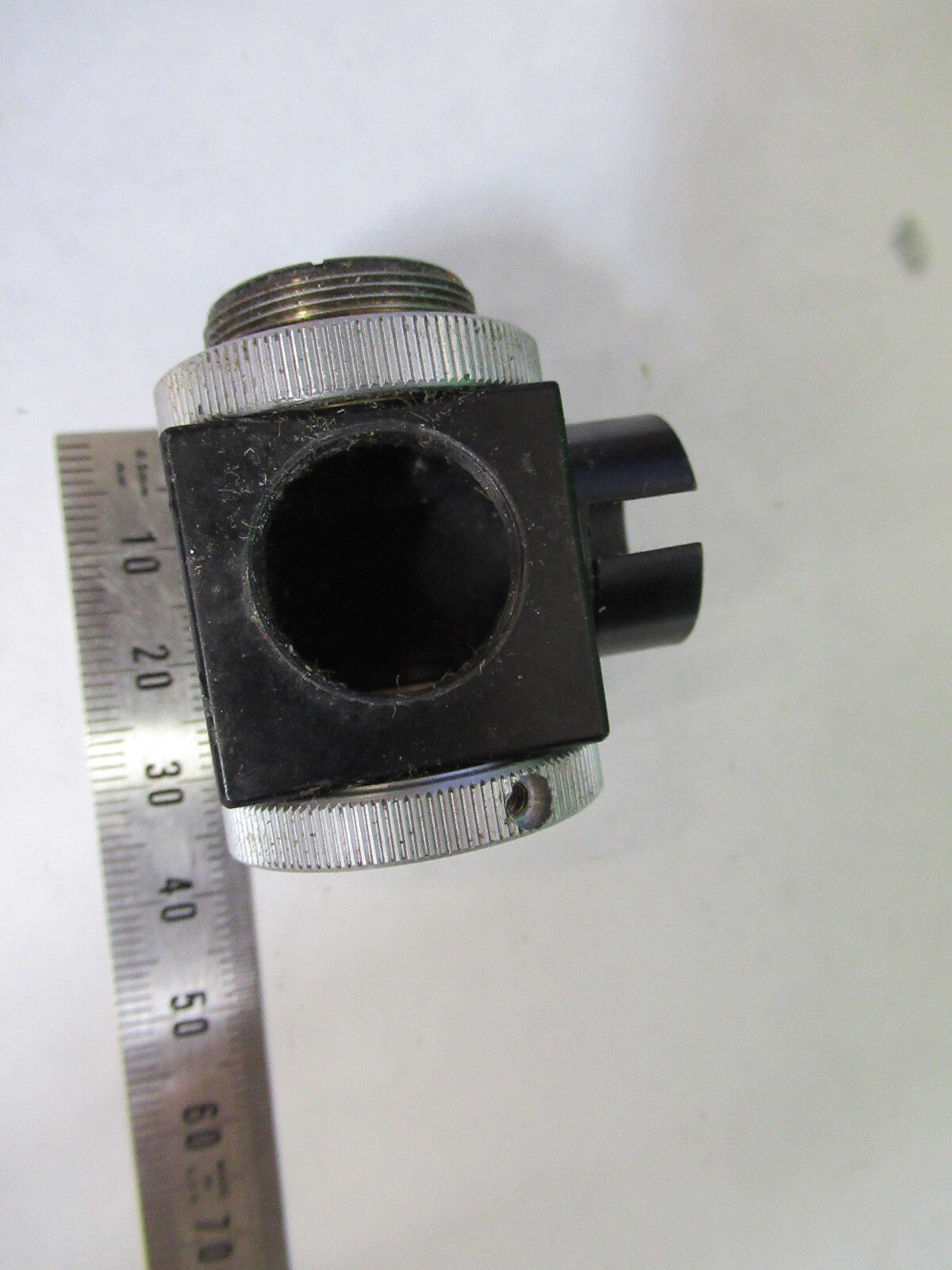 VINTAGE PIECE BAUSCH LOMB VERTICAL ILLUM MICROSCOPE PART AS PICTURED S1-B-103