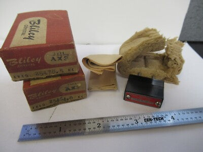 BLILEY ELECTRIC QUARTZ CRYSTAL LOT 2 EA FREQUENCY CONTROL AS PICTURED &W2-B-44