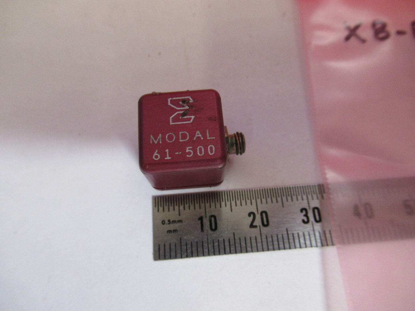 PCB PIEZOTRONICS MODAL ENDEVCO 61-500 ACCELEROMETER AS PICTURED X8-B-13