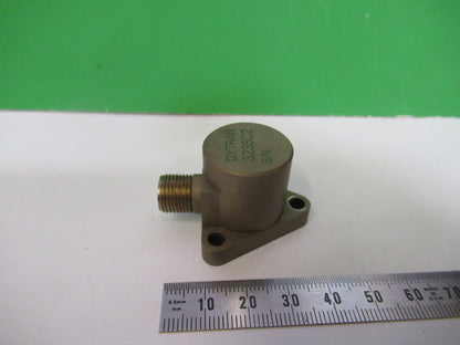 DYTRAN 3235C2 ACCELEROMETER 100 pC/g HIGH TEMP VIBRATION SENSOR AS PICTURED 10DT