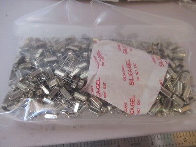 Quartz Crystal Lot 500 Ea HC-49/S 14.3818 MHz Frequency Control