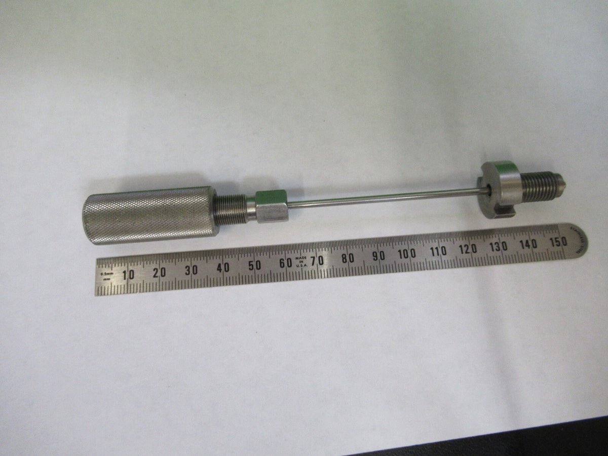 VACUUM LEVEL MICRO POSITIONING MICROMETER  AS PICTURED S7-A-95