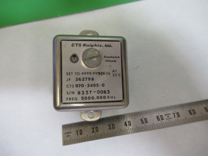 CTS KNIGHTS QUARTZ OSCILLATOR FREQUENCY 5 MHz VINTAGE AS PICTURED W1-B-02