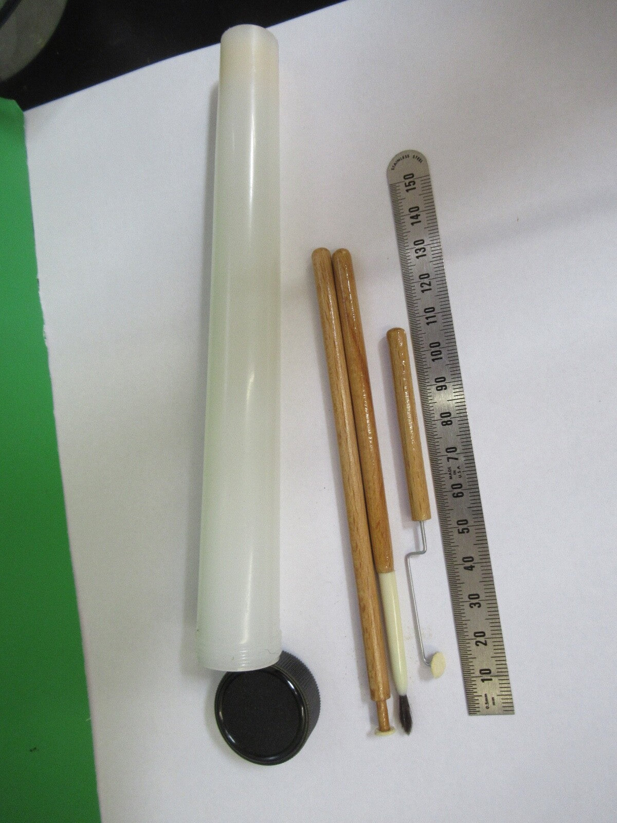 ZEISS JENA GERMANY TOOLS  MICROSCOPE PART AS PIC A5-B-13