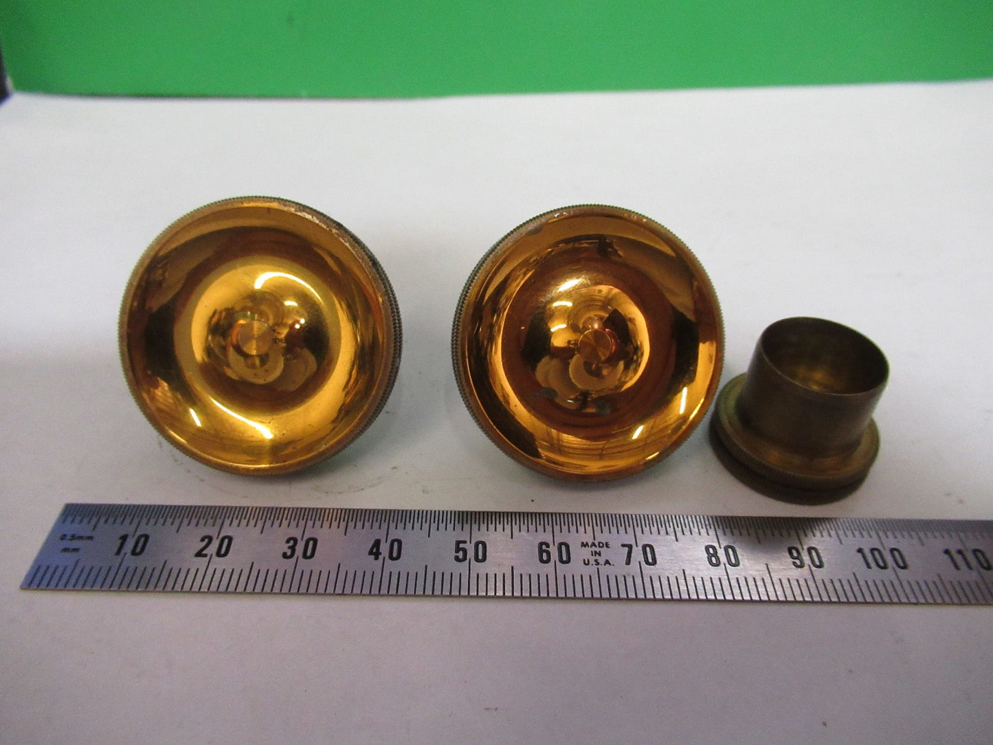 ANTIQUE SPENCER AO SET OF BRASS KNOBS MICROSCOPE PART AS PICTURED T5-A-67