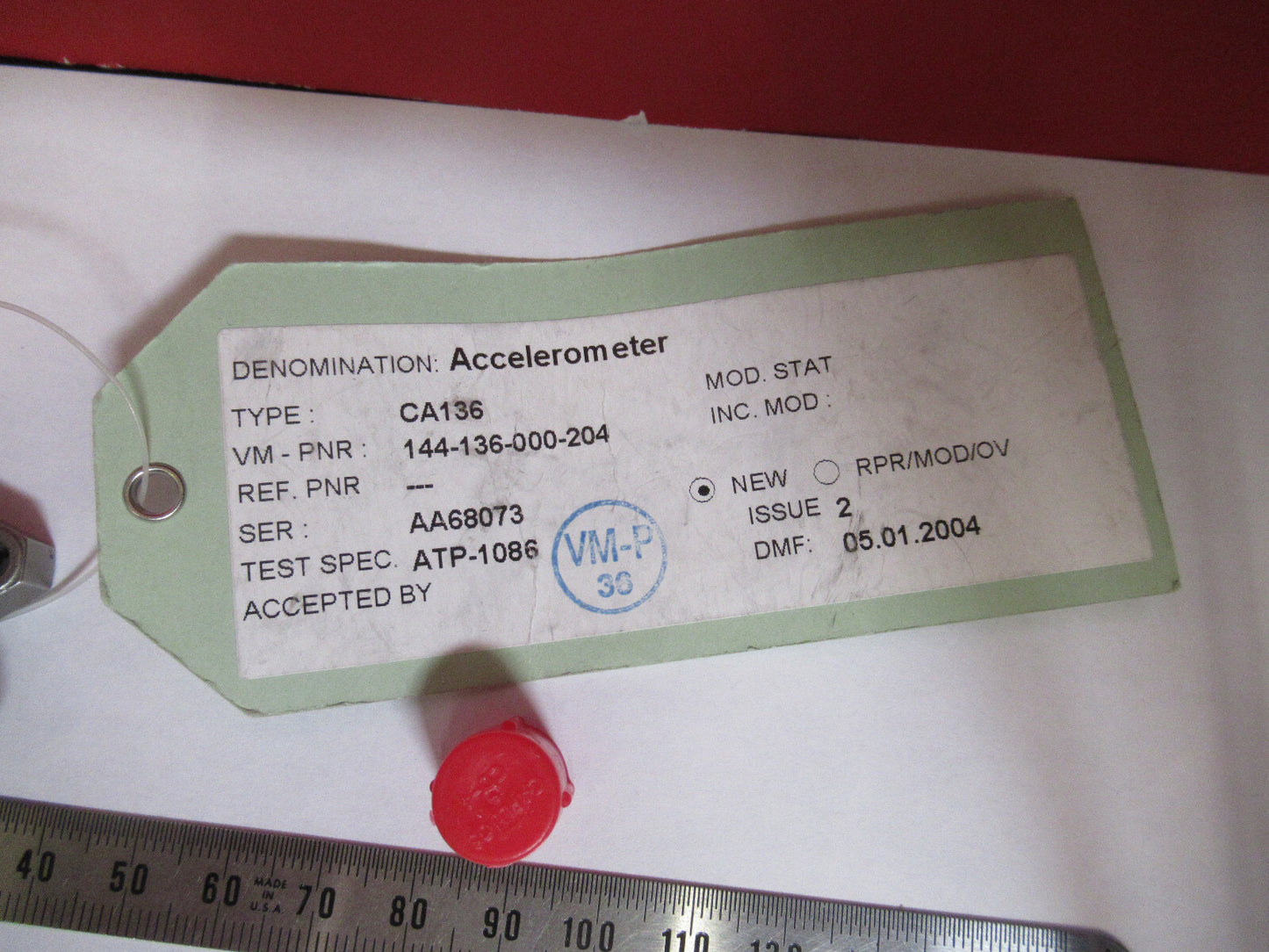 MEGGITT VIBRO-METER CA136 144-136-000-204 TURBINE ACCELEROMETER AS PIC T1-A-60