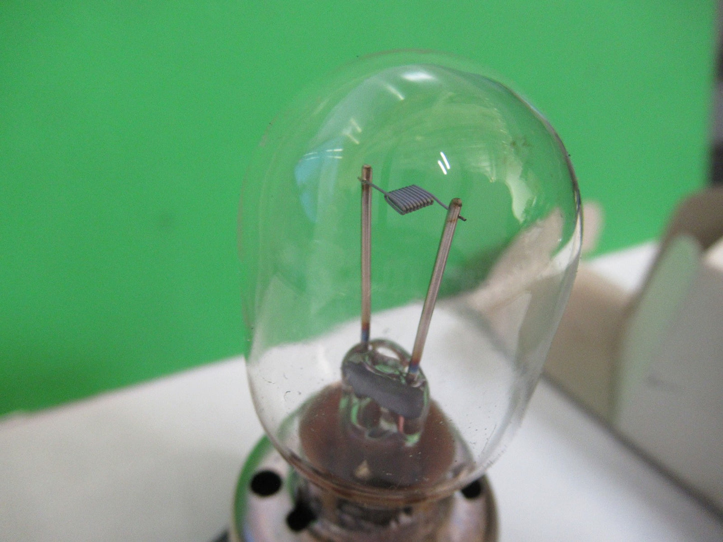 OLYMPUS JAPAN 6-8V 30W LS-30 LAMP BULB ILLUMINATOR MICROSCOPE PART X3-B-99