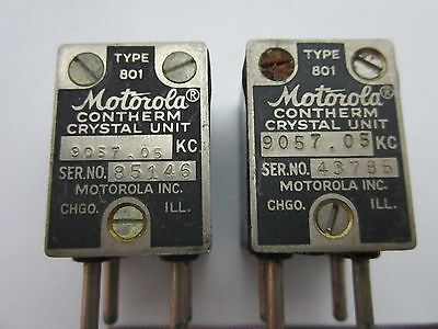 LOT 2 EA MOTOROLA QUARTZ CRYSTAL FREQUENCY CONTROL RADIO  BIN#E2-21
